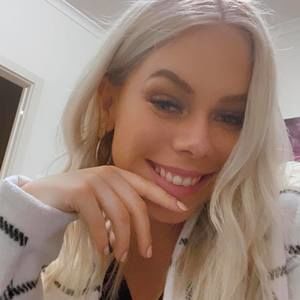 Meet your Posher, Tegan